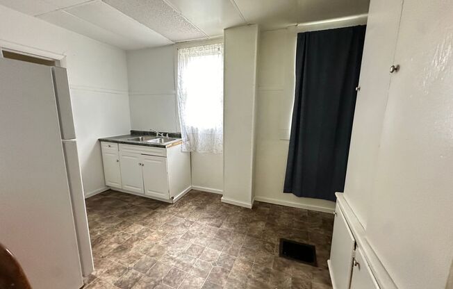 1 bed, 1 bath, $795