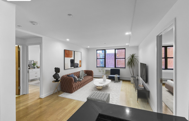 1405 5 AVE