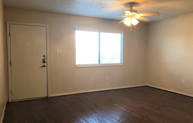 Upgraded 3 Bed House w/ Garage & Private Yard