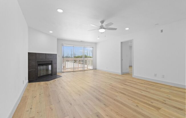 Gorgeously Renovated 2 Bedroom 2 Bath Apartment in the heart of El Segundo