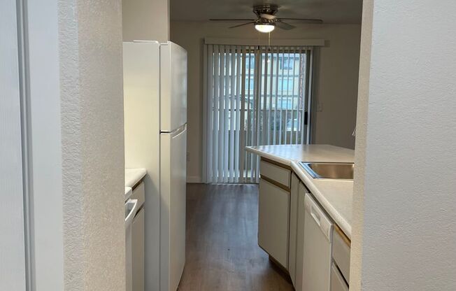 2 beds, 1 bath, 902 sqft, $1,150, Unit W - 056