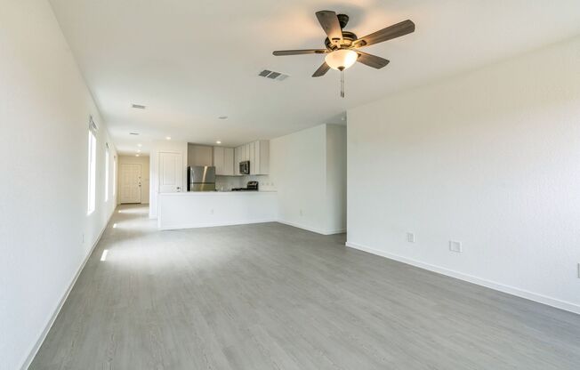 **Summer Special: 2 Weeks Free!!** Brand New Build in St. Hedwig