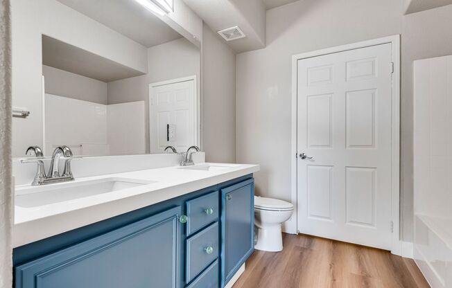 2 beds, 2 baths, $1,475, Unit # 2174