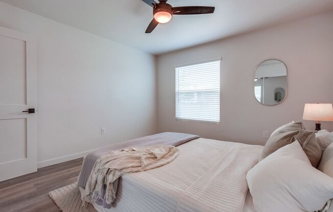 3 beds, 2 baths, 970 sqft, $3,495, Unit 4880-1