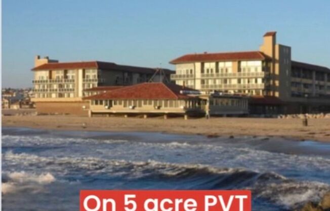 211 Crystal Cove Apts LLC