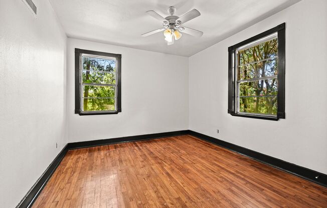 Great location in the Heart of Mid City!