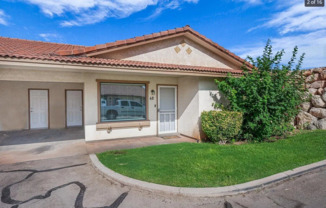 Single-Level 3 Bedroom Townhome in St. George