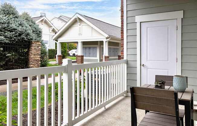 One, two, and three-bedroom apartments featuring spacious floor plans, full-sized washer and dryer, gourmet kitchens, LVP flooring and more at Aventine Wilderness Hills in Lincoln, NE