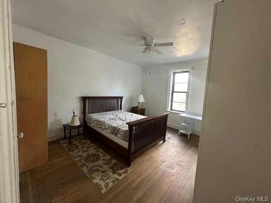 3 beds, 1 bath, 1,267 sqft, $3,400, Unit 2A