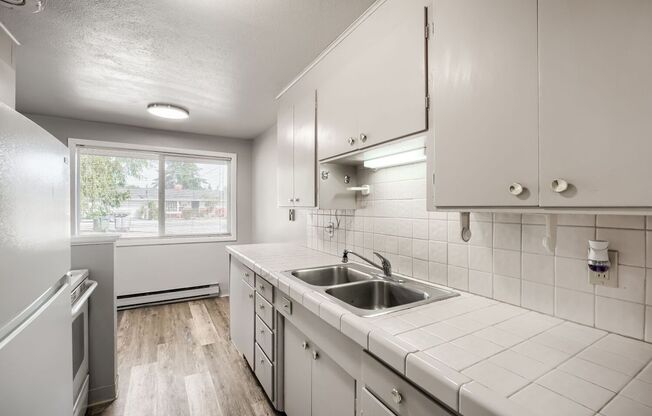 9502 Whitman