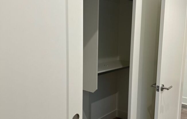 2 beds, 2.5 baths, 1,349 sqft, $4,700, Unit 123