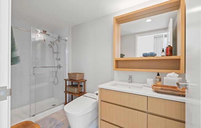 2 beds, 2 baths, $6,000, Unit # 3709