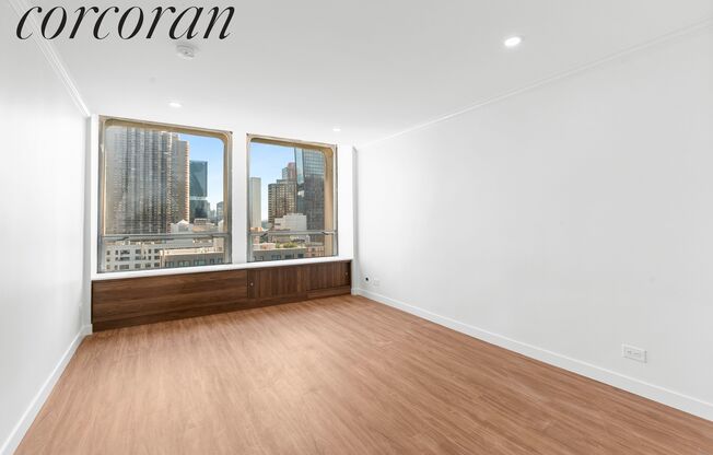 2 beds, 1 bath, 887 sqft, $6,500, Unit 18L
