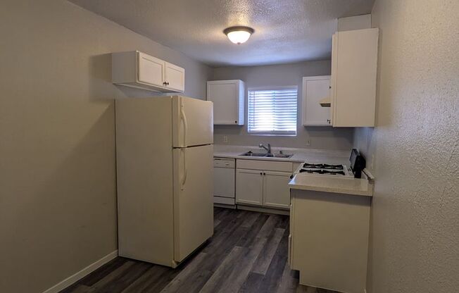 REMODELED 2 BEDROOM FOURPLEX UNIT