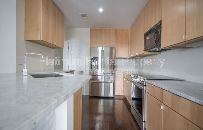 3334 Peachtree Rd NE