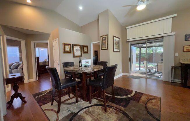 BEAUTIFUL FULLY FURNISHED SINGLE STORY HOME IN HENDERSON AVAILABLE FOR SHORT TERM LEASE