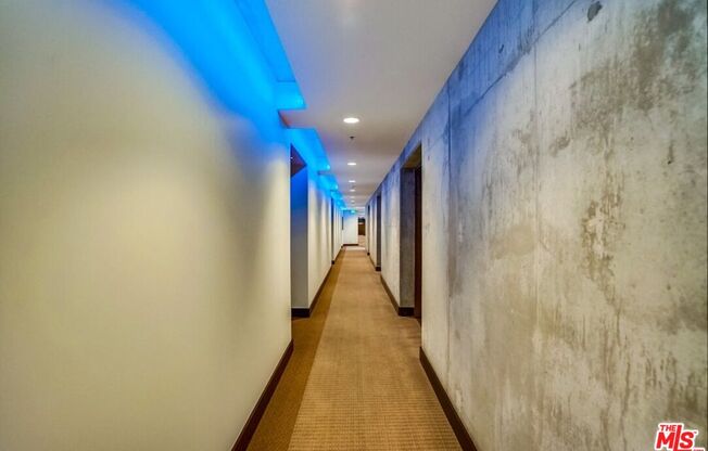 2 beds, 3 baths, 1,660 sqft, $6,000, Unit 1616