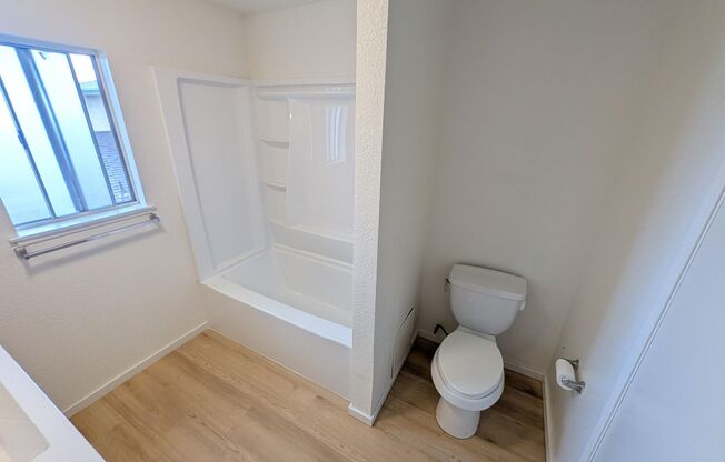 B- 6-Unit 9532-9536 1/2 Cedar Street.