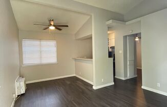 Studio, 1 bath, 500 sqft, $895, Unit 204