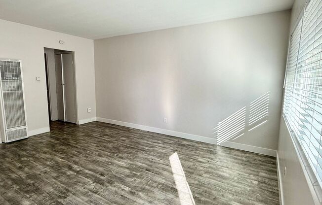 1 bed, 1 bath, 650 sqft, $1,895, Unit Unit B