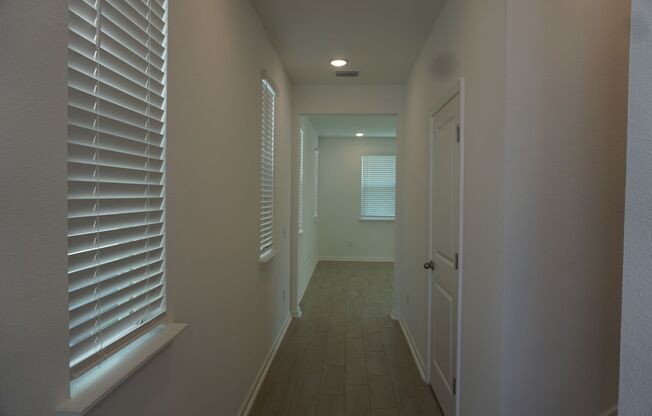 Newly Built 3 Bedroom 2.5 Bathroom Home with Garage