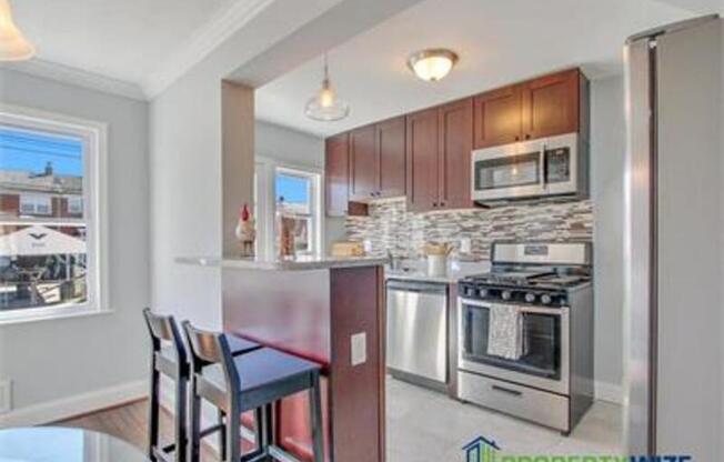 2214 REDTHORN RD
