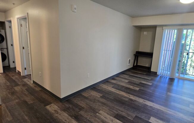 2 beds, 2 baths, 792 sqft, $1,795, Unit 309