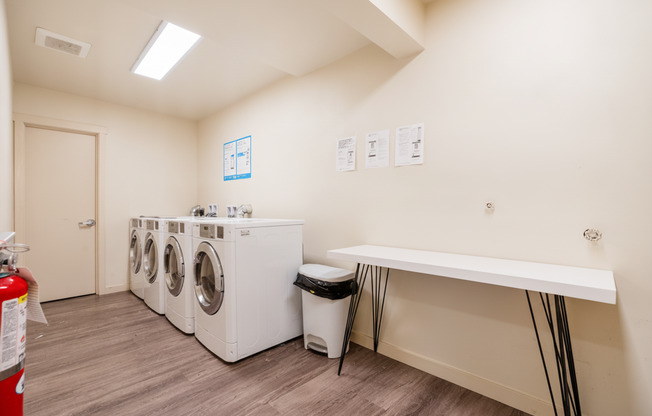 1 bed, 1 bath, 744 sqft, $1,795, Unit 127