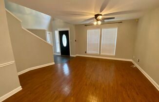 3 beds, 2.5 baths, $2,400