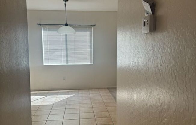 3 beds, 2 baths, $1,575, Unit 21196265