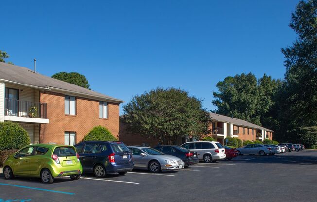 Willow Oaks Apartments