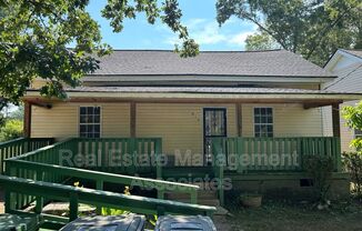 614 N 17 ST
