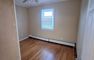 3 beds, 1 bath, 1,000 sqft, $3,600, Unit 2