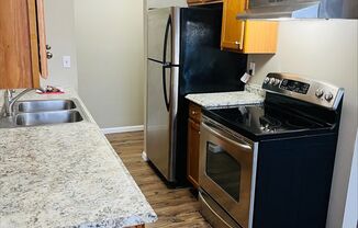 1 bed, 1 bath, 600 sqft, $999