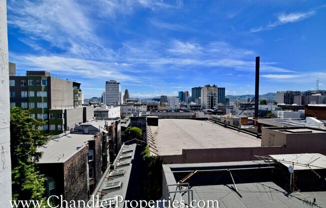 979 Sutter Street Apartments*