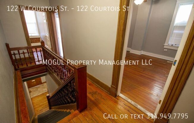122 W COURTOIS ST