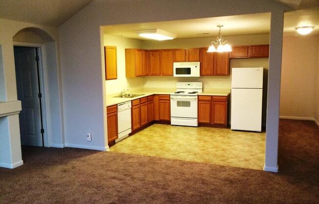 2 beds, 2 baths, $1,550