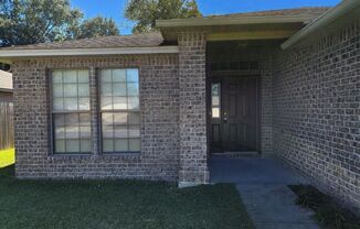 3 beds, 2 baths, $1,900