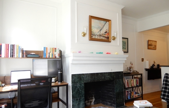 87 W CEDAR ST