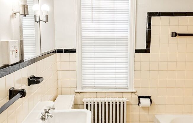 1 bed, 1 bath, 621 sqft, $980, Unit 208