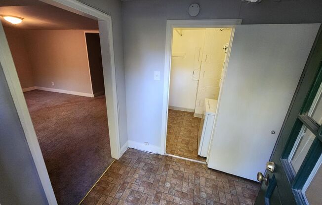 1 bed, 1 bath, 663 sqft, $1,500, Unit D-K1