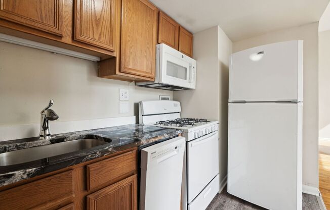 1 bed, 1 bath, 410 sqft, $1,925, Unit 304