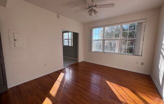 1 bed, 1 bath, 765 sqft, $1,595, Unit 7