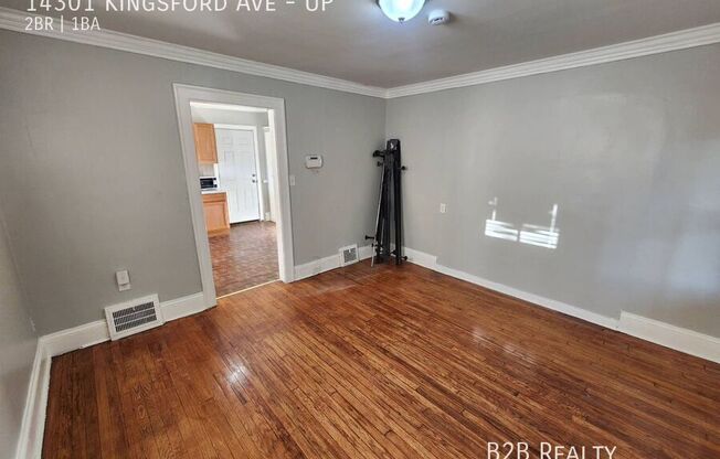 14301 KINGSFORD AVE