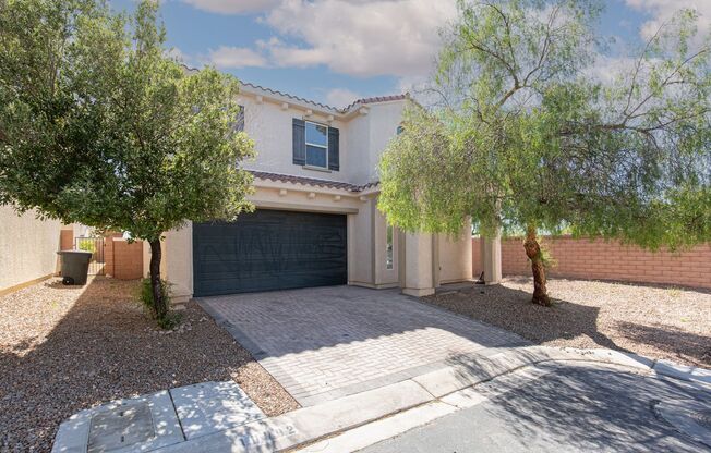 Recently renovated 4br home in Mountain's Edge