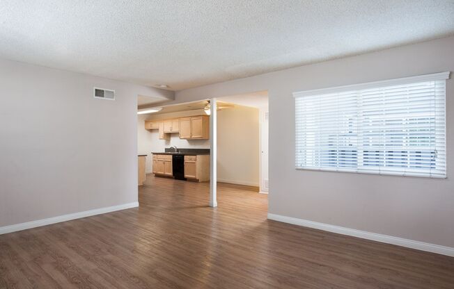 2 beds, 1.5 baths, 1,058 sqft, $3,040, Unit 2B02