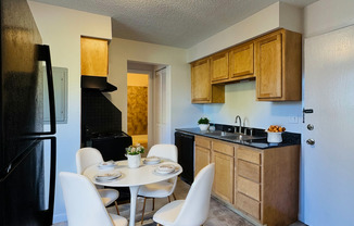 1 bed, 1 bath, $1,095, Unit Unit 8