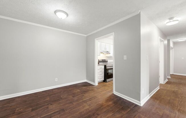 2 beds, 2 baths, 979 sqft, $1,250, Unit 3290S