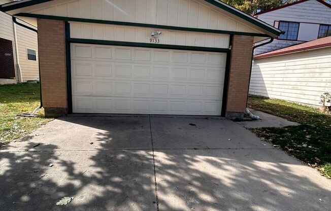 $0 DEPOSIT OPTION. CENTRALLY LOCATED 4 BEDROOM SPLIT LEVEL HOME IN WESTMINSTER!
