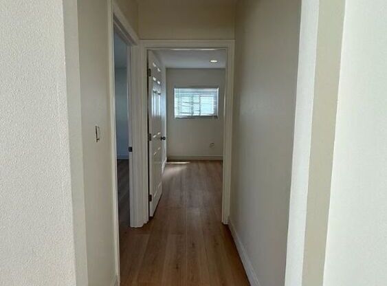 2 beds, 2 baths, 960 sqft, $2,950, Unit 1/2